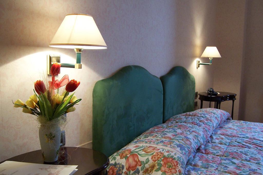 Hotel Poledrini フォリーニョ 部屋 写真